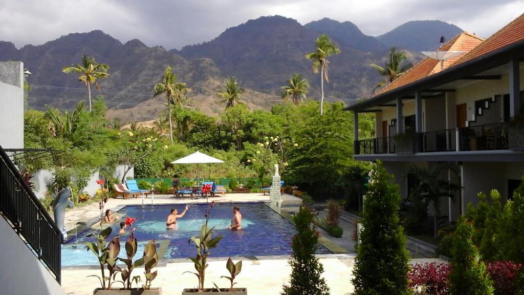 Antari Hotel Pemuteran Bagian luar foto